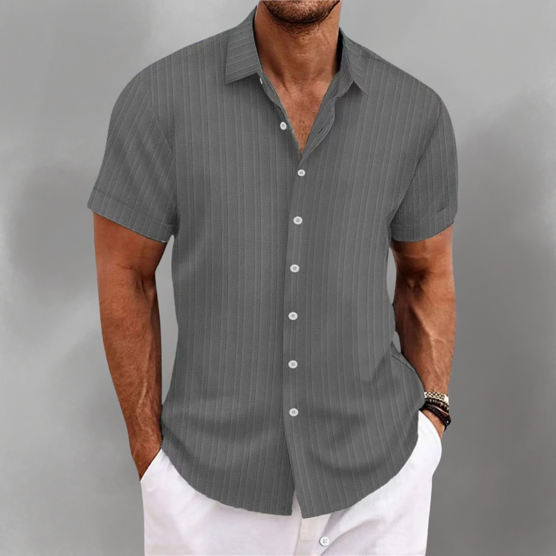 Lucien – Sommerliche Eleganz in all ihrer Schlichtheit