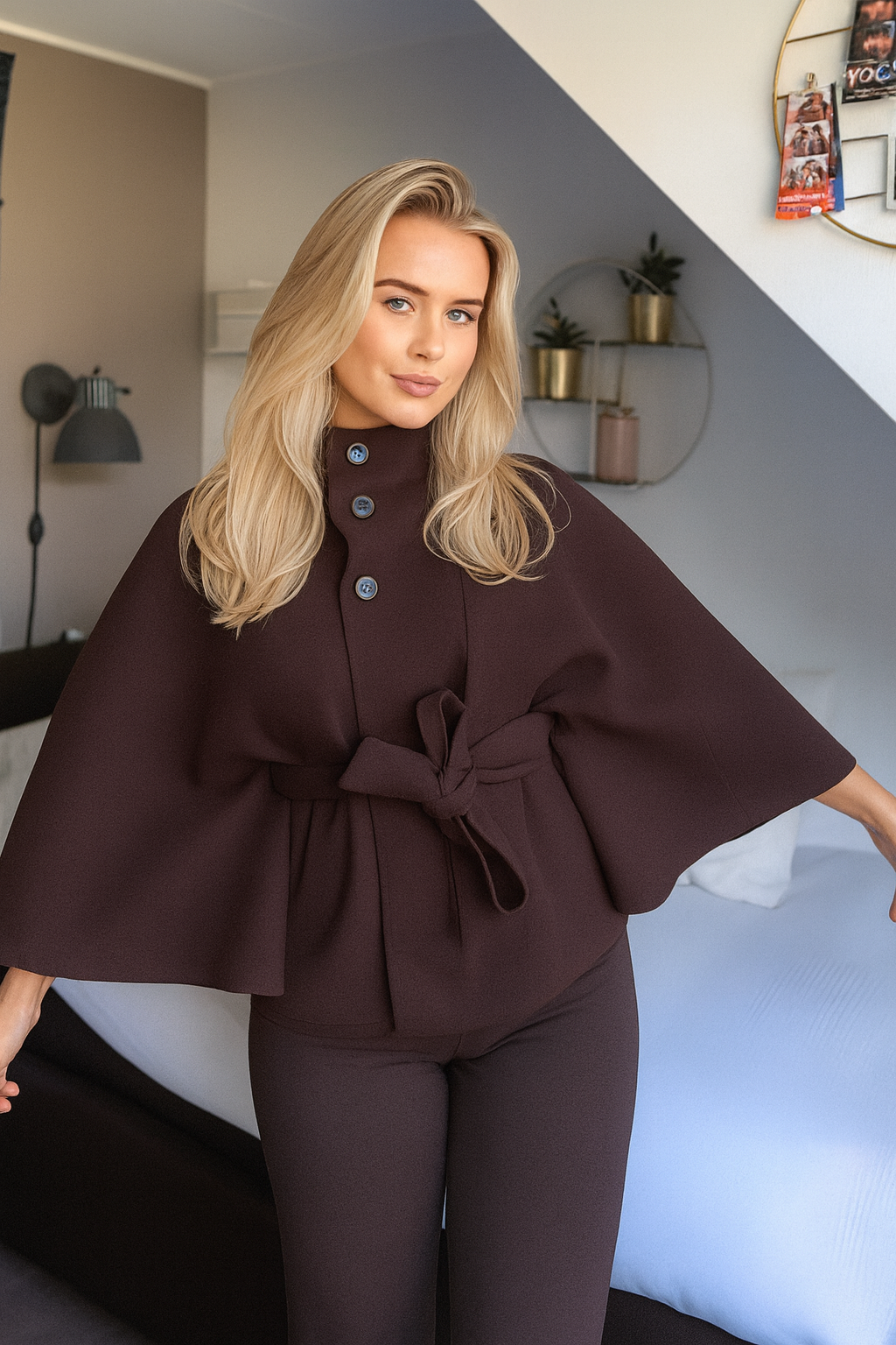 Cape Coat met Tailleband