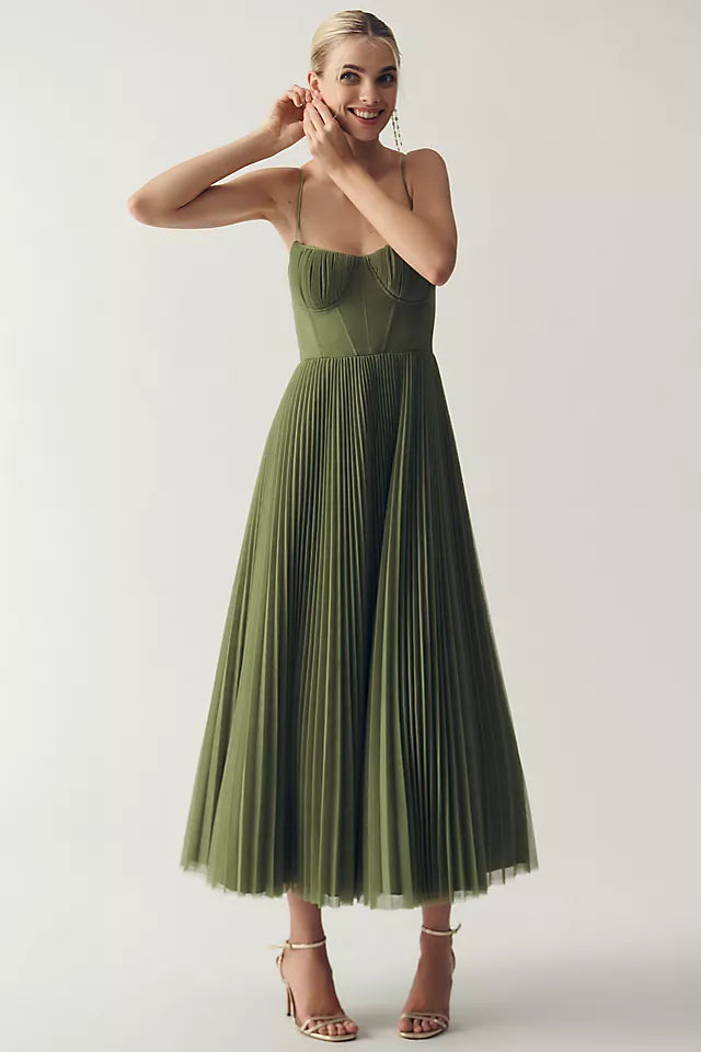 Claire – Plissé tulle jurk met asymmetrische draping