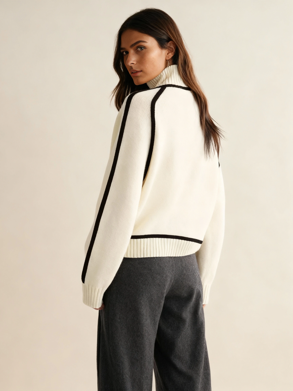 Soft elegant turtleneck sweater 
